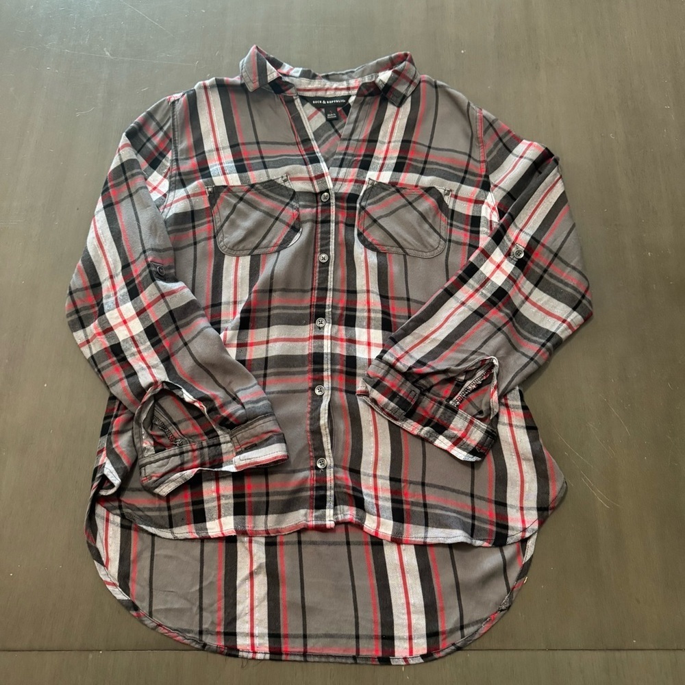 Rock & Republic Womens S Long Sleeve Button Down Shirt Red/Black Plaid